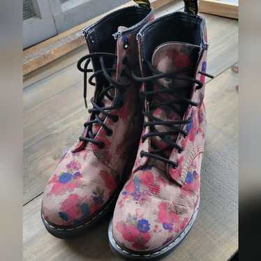 Dr. Martens Castle Beige Tan Floral Vintage Boots 