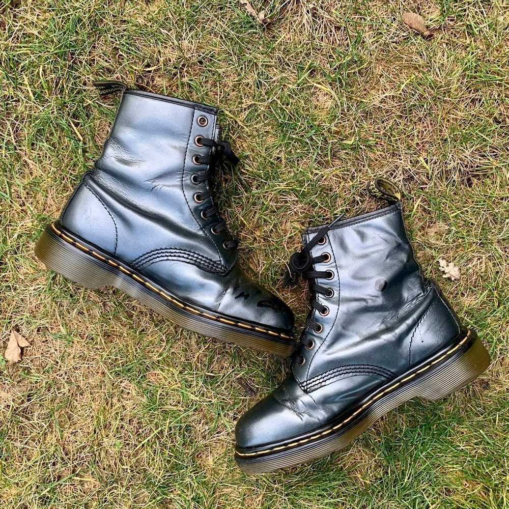 Vintage metallic docs - image 12