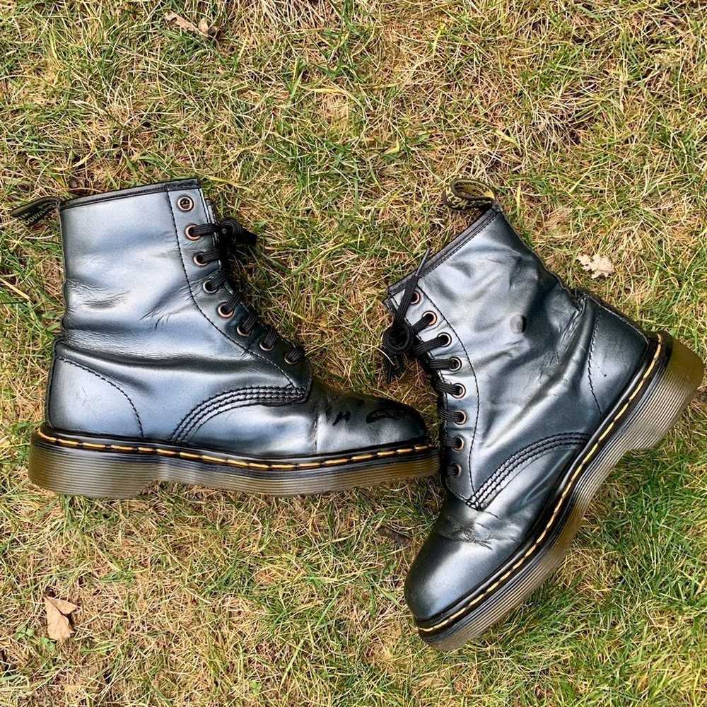 Vintage metallic docs - image 9