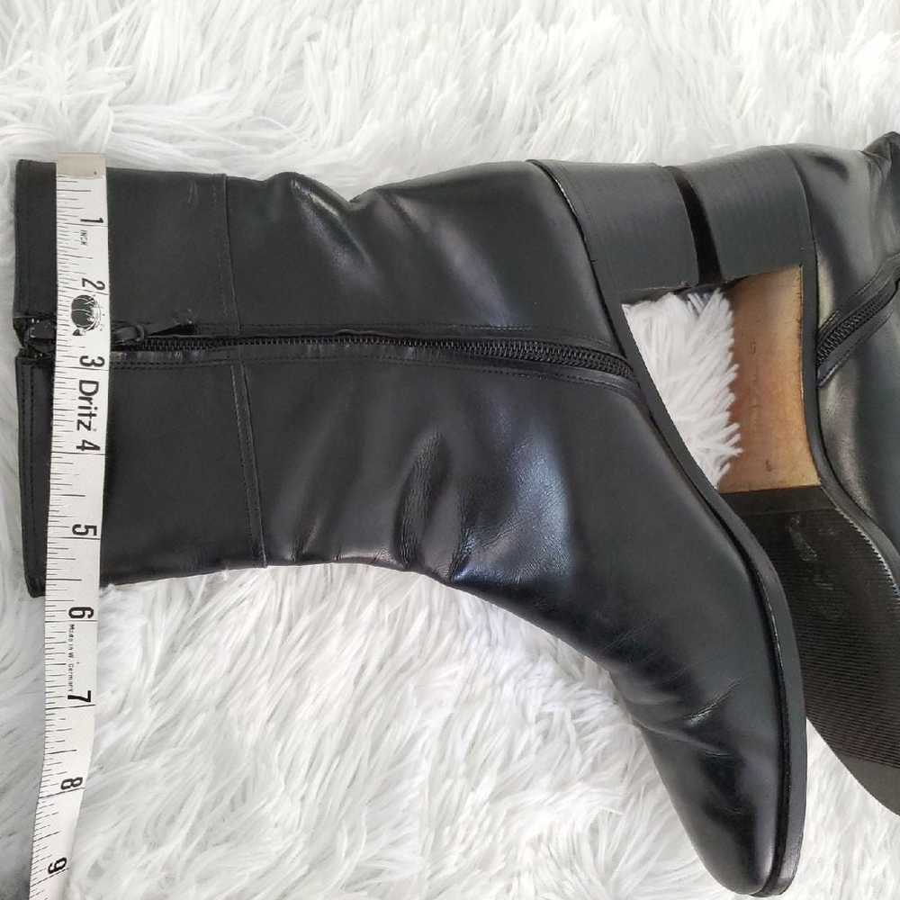 VINTAGE SALVATORE FERRAGAMO BOOT 8 - image 11