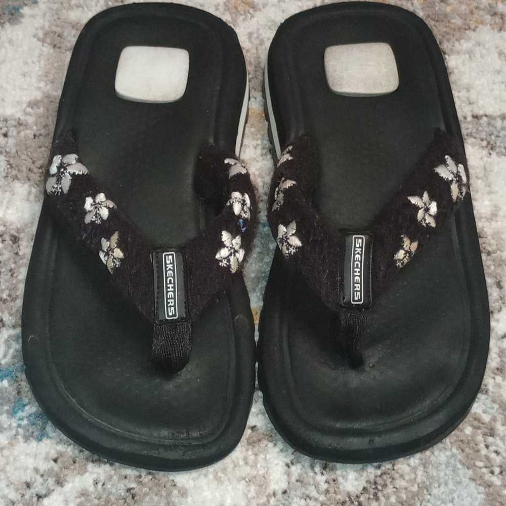 Size 6 Vintage  Women's Skechers sandals - image 4