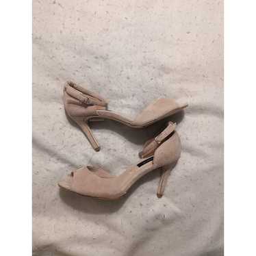 Ann Taylor Kelsey Suede Ankle Strap Sandals Size … - image 1