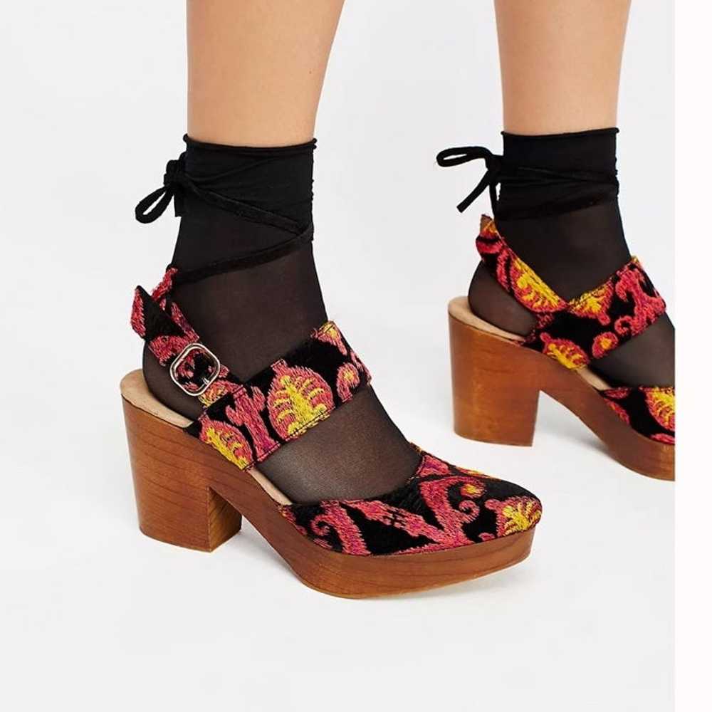 Free people Monaco Clog black yellow sandals shoe… - image 2