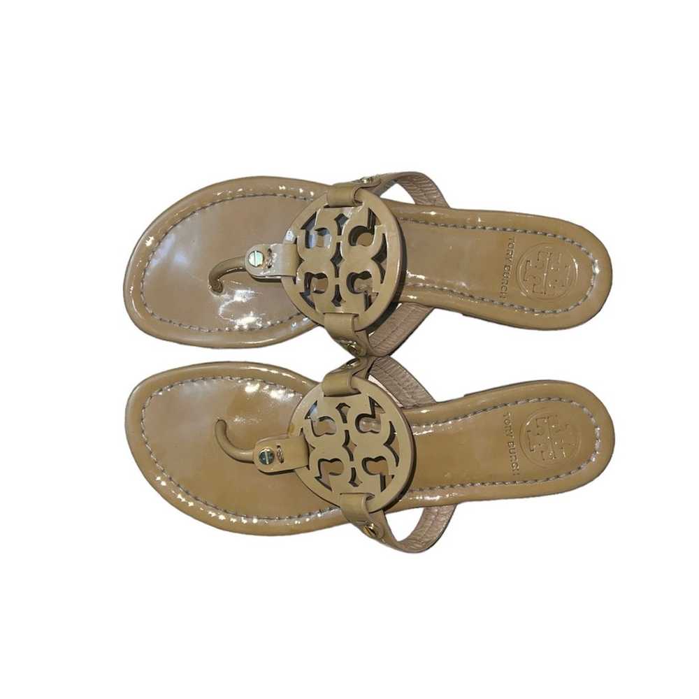 Tory Burch Miller Logo Patent Leather Sandals Vin… - image 3