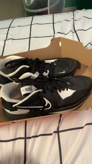 Nike nike kyrie 5 low black tb