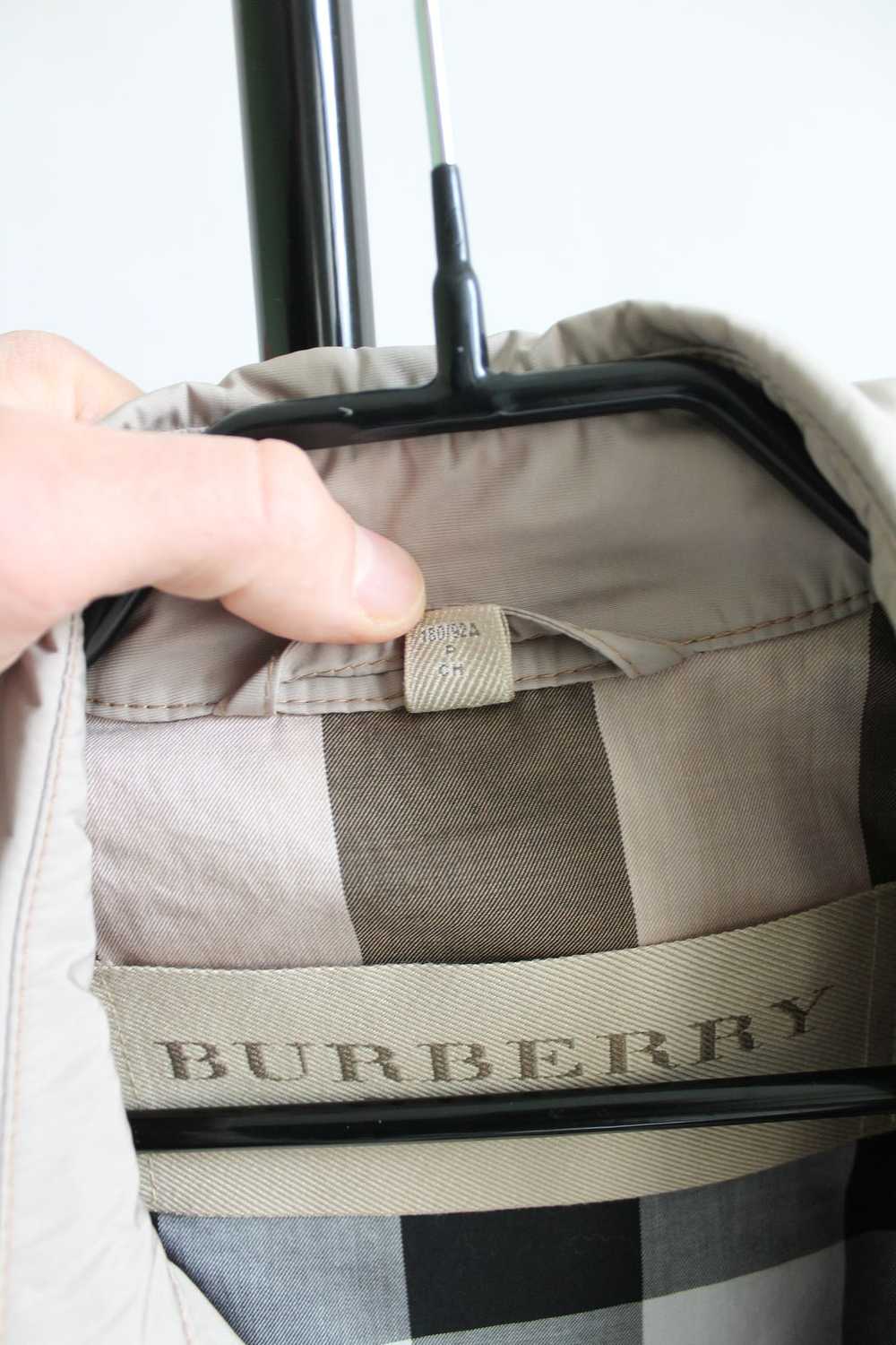 Burberry BURBERRY BRIT Kensington Belted Trench C… - image 10