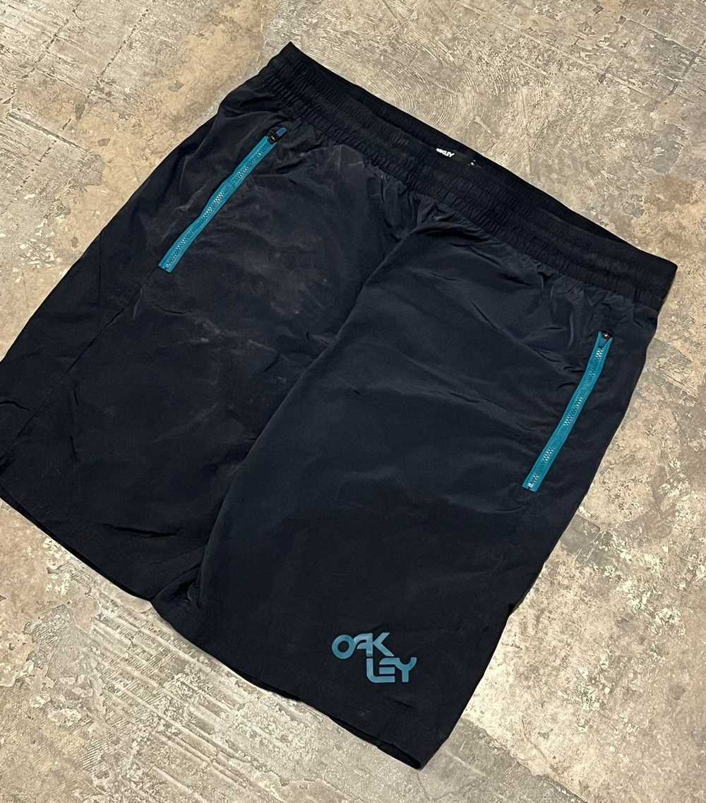 Oakley × Streetwear × Vintage Oakley shorts outdo… - image 2