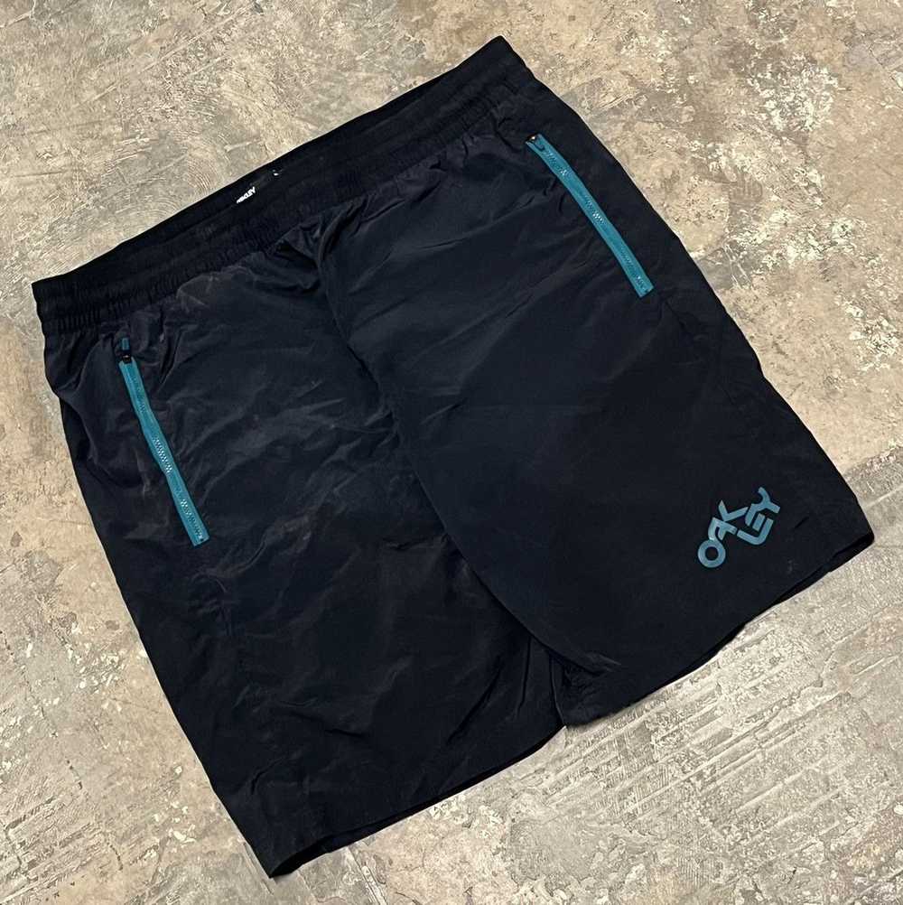 Oakley × Streetwear × Vintage Oakley shorts outdo… - image 4