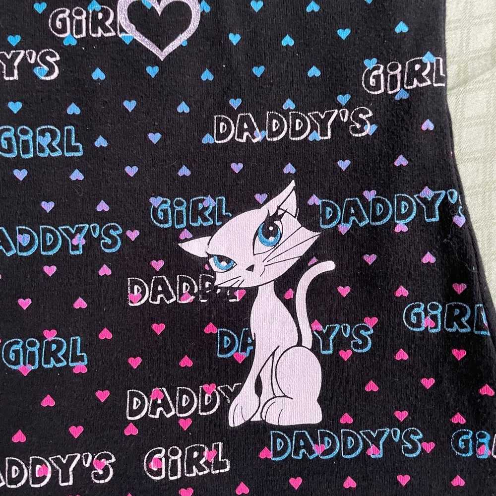 Vintage RARE Y2K “Daddy’s Girl” Baby Tee XS - image 2