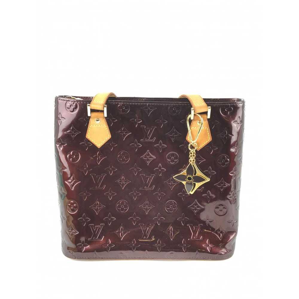 Louis Vuitton Pochette Voyage patent leather hand… - image 2