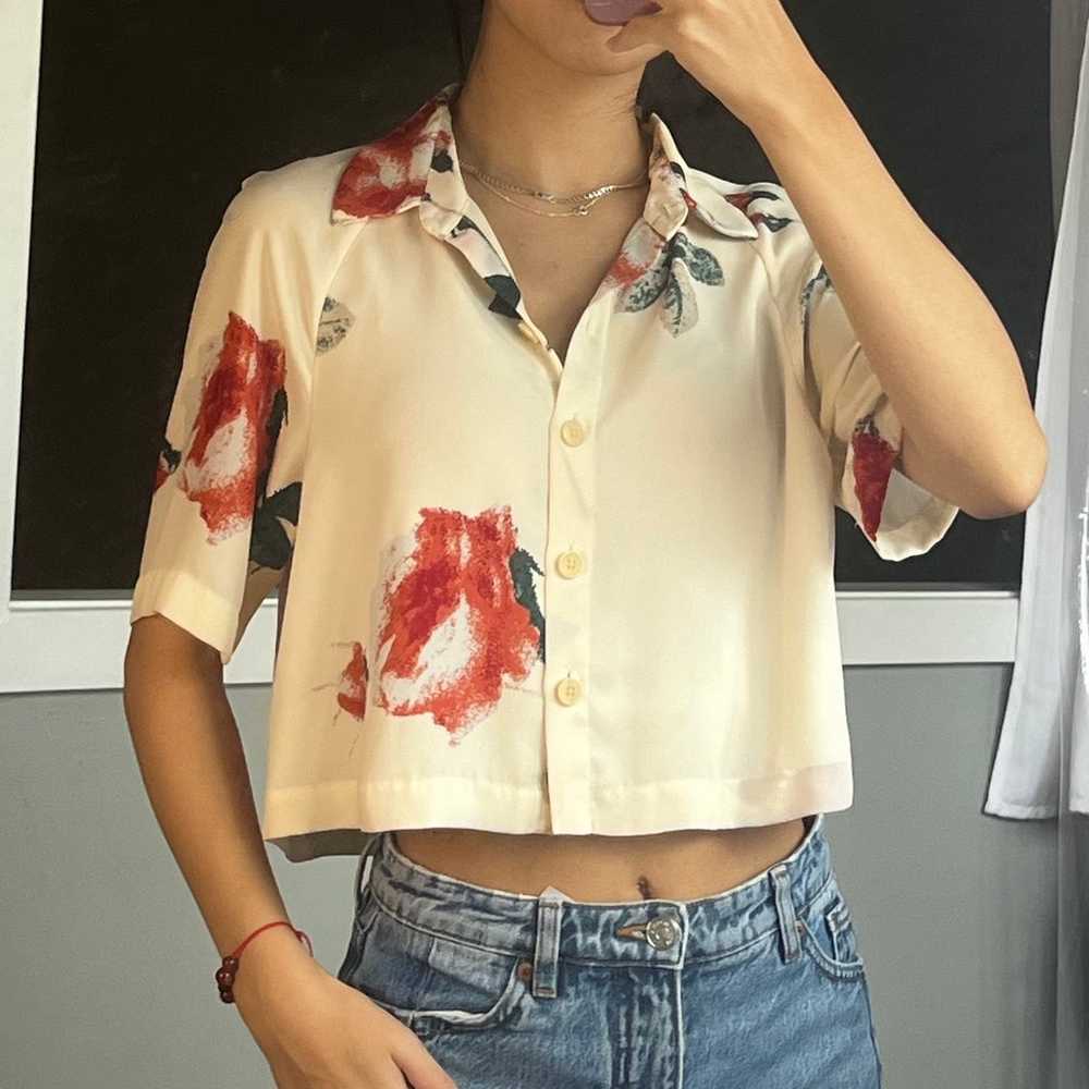 Aritzia floral cropped boxy blouse - image 1