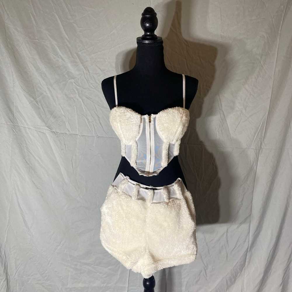 White fluffy corset shorts set - image 1