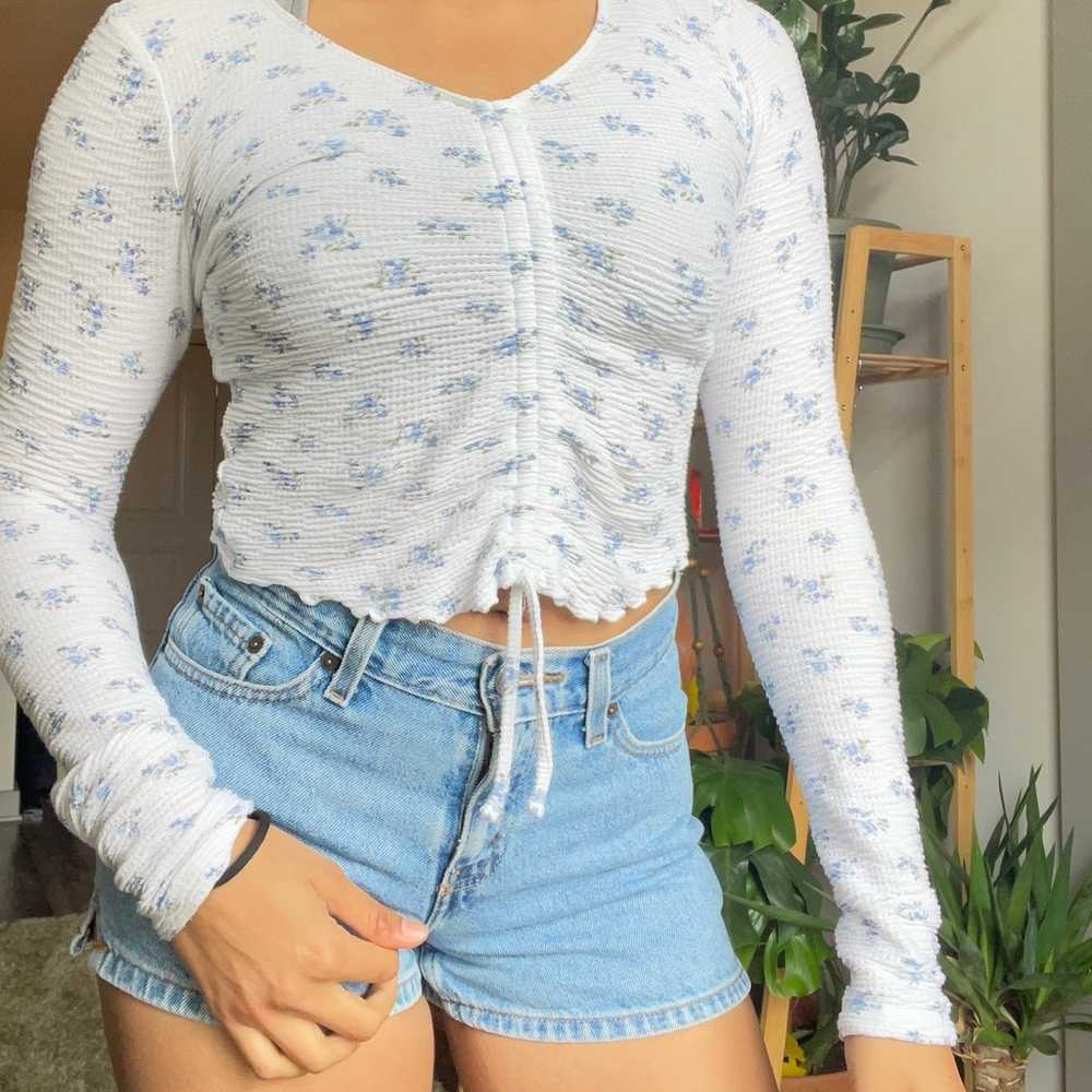 Floral longsleeve - image 1