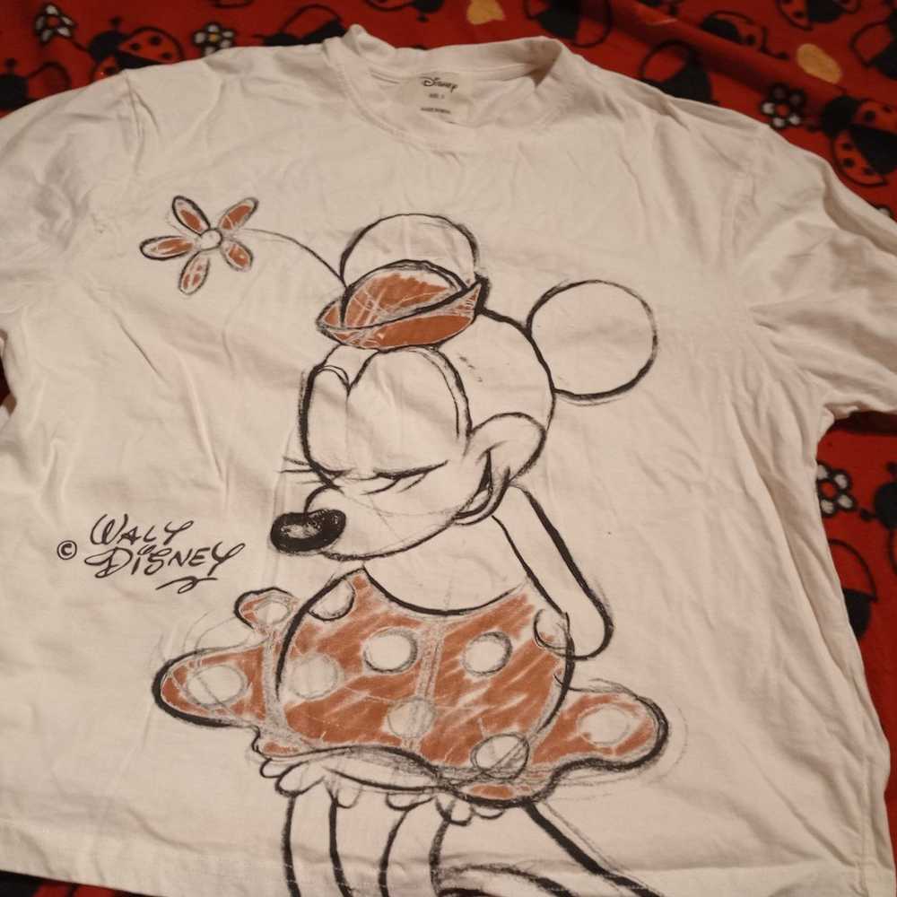 Minnie - image 1