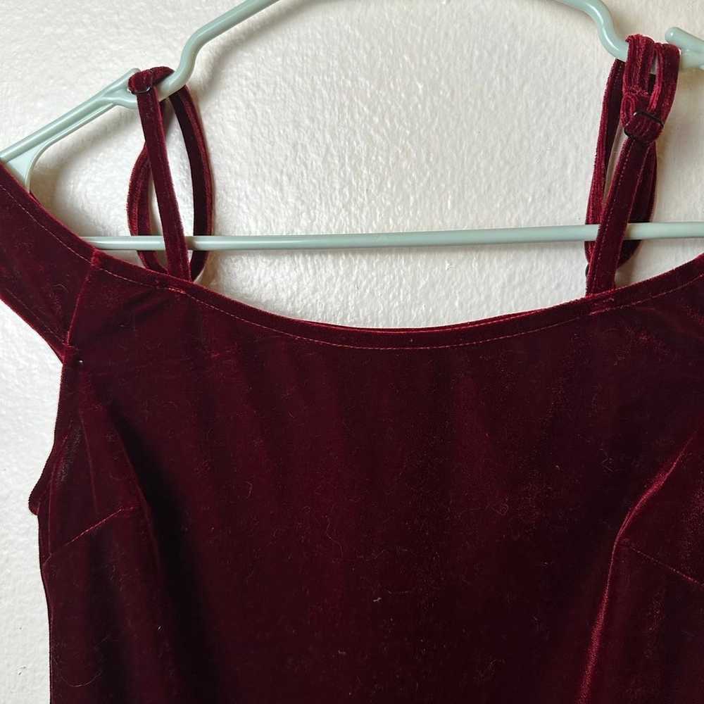 Vintage GUESS velvet burgundy bodysuit - image 6