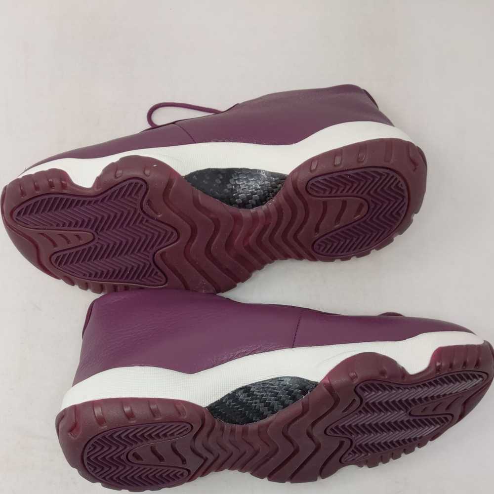 Jordan Brand Wmns Jordan Future Bordeaux - image 2