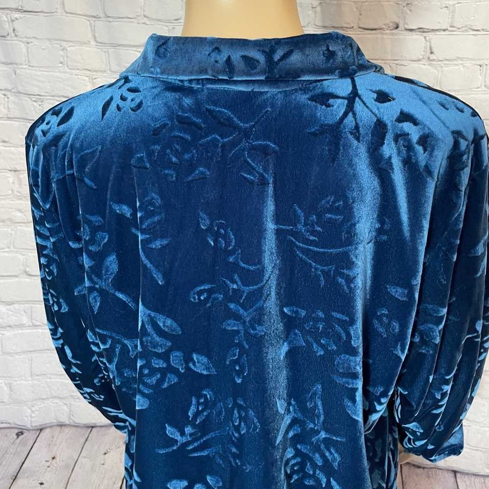 Vintage Diane Von Furstenberg Blue Floral Velvet … - image 5