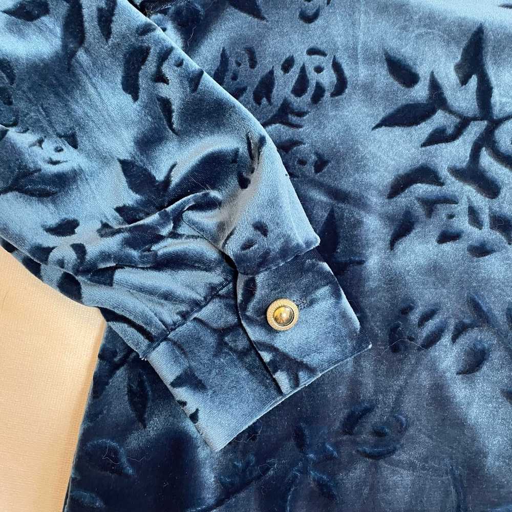 Vintage Diane Von Furstenberg Blue Floral Velvet … - image 8