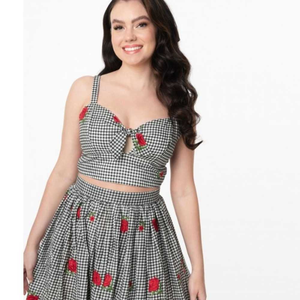 Unique Vintage Gingham and Roses Top - image 4