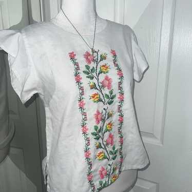 Gorgeous Vintage French Style Embroidered Blouse S