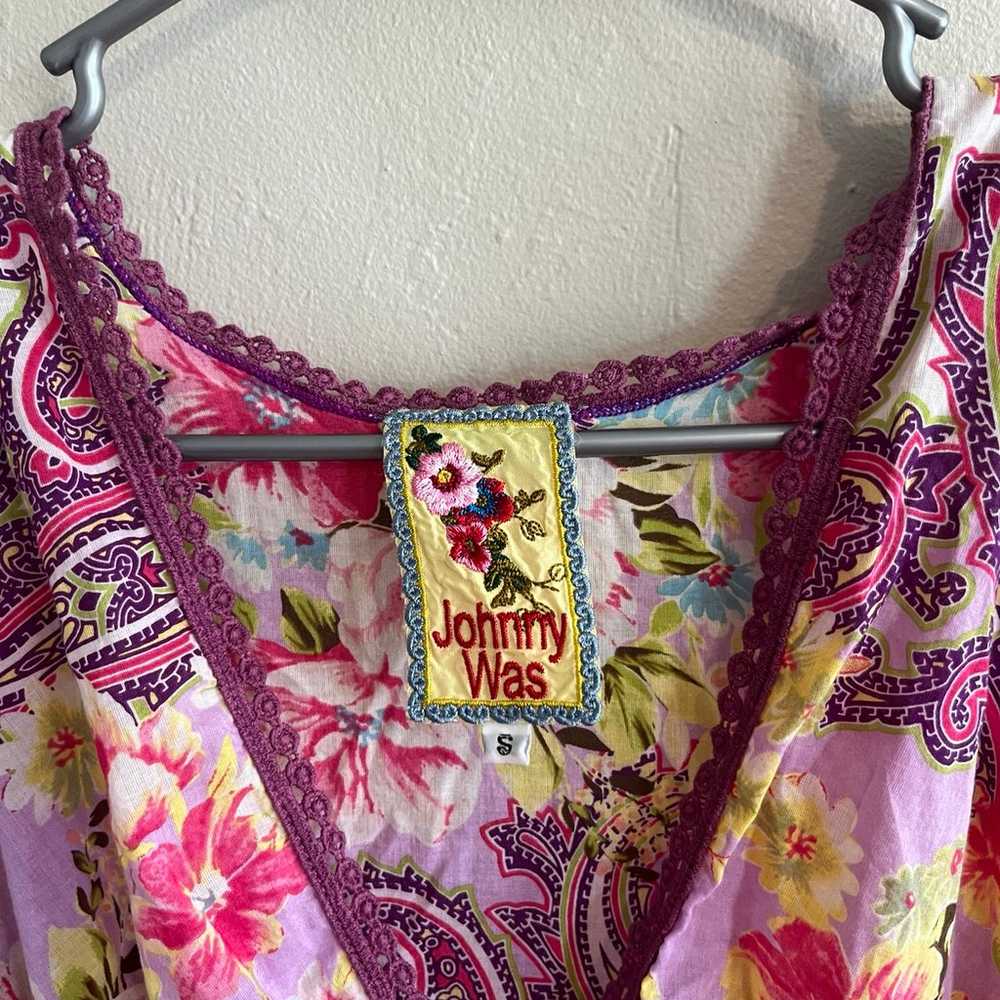 Johnny Was Floral Babydoll V-Neck Top Size Small - image 2