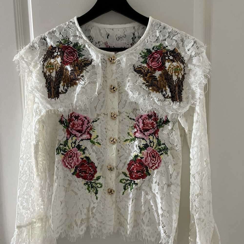 Cat and rose embroidered lace top - image 3