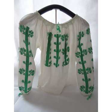 Vtg 1975  Women’s Handmade Romanian Embroidered Bl