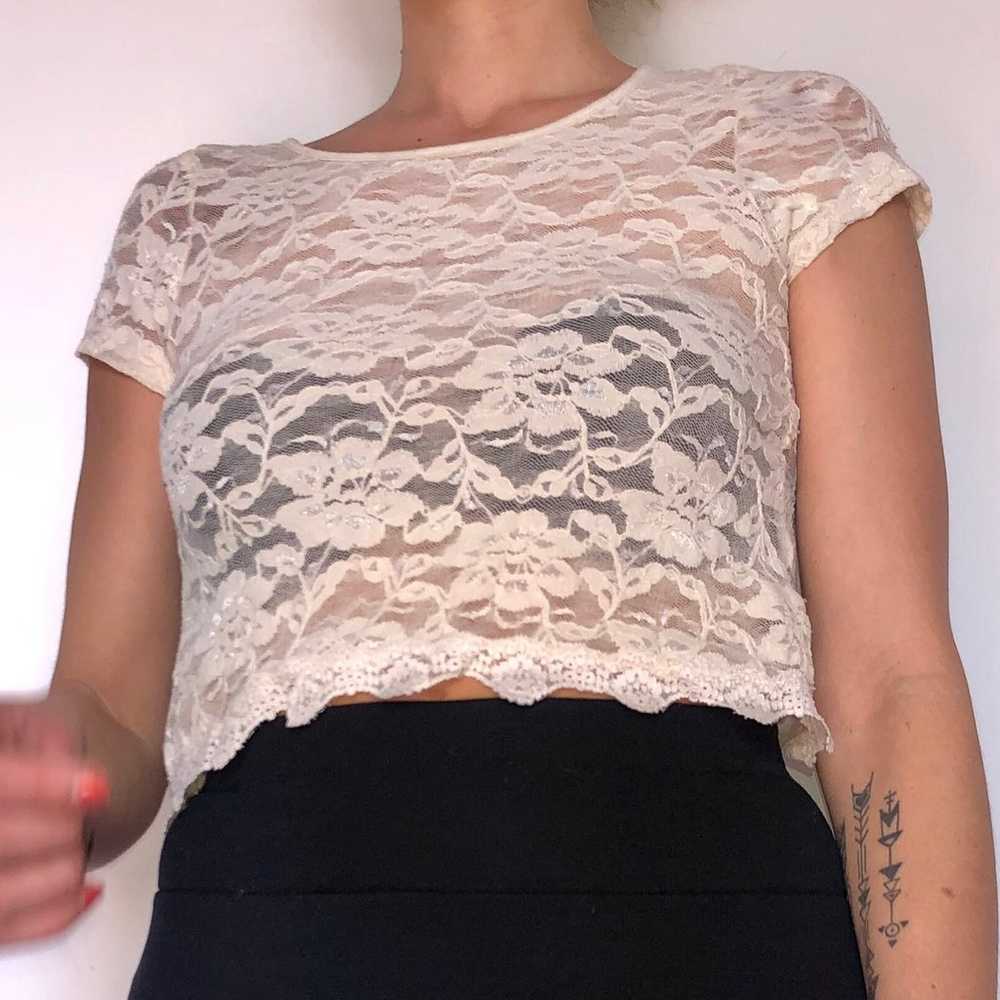 Dilemma lace crop top - image 4