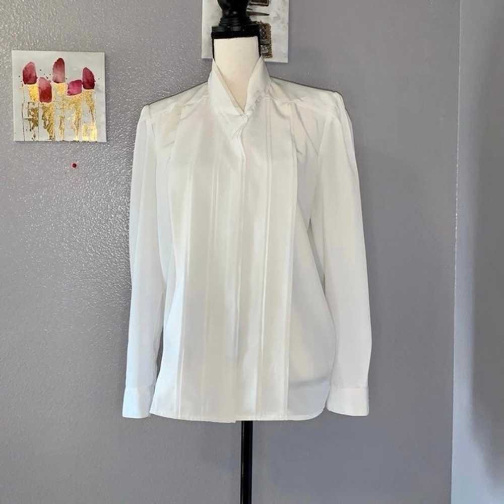 Joanna Vintage White pleated long sleeve Button D… - image 1