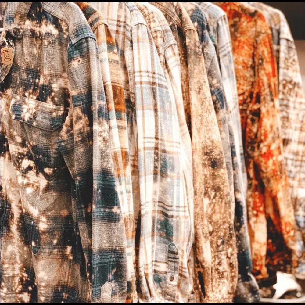 Distressed BLEACHED REDONE flannel top M - image 6