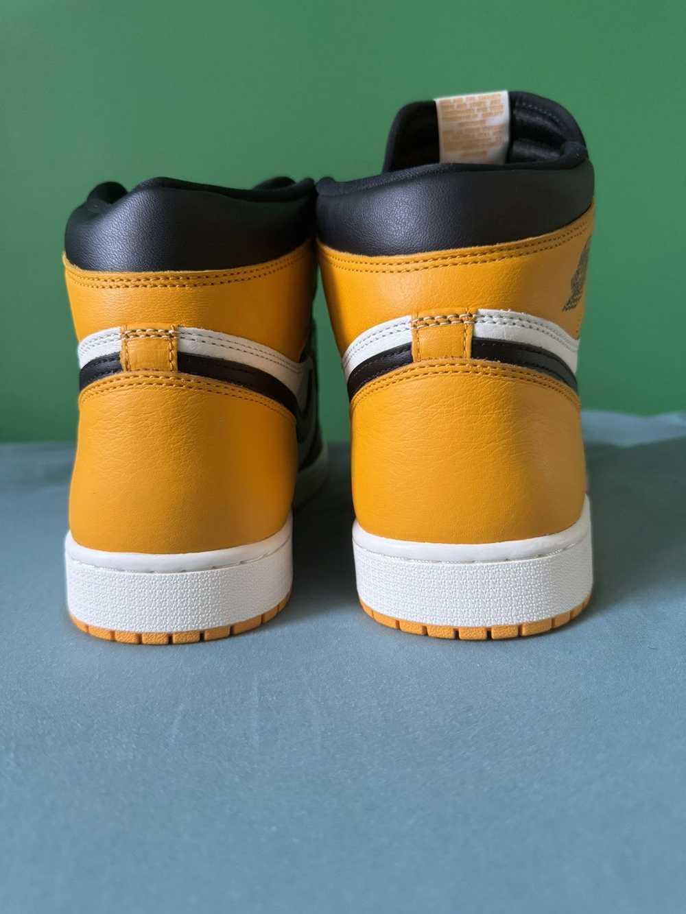 Jordan Brand Nike Air Jordan 1 High Taxi 2022 - image 3