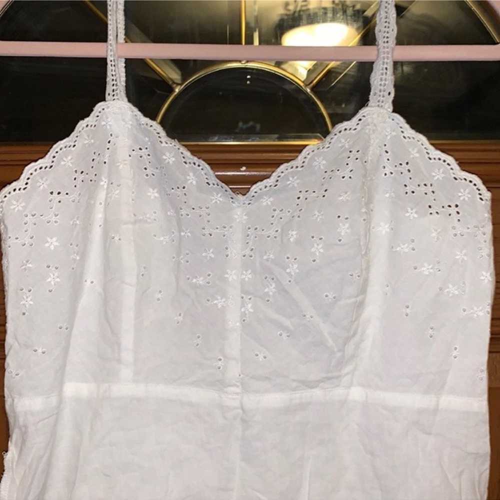 Vintage 90’s Abercrombie & Fitch White Eyelet V-N… - image 4