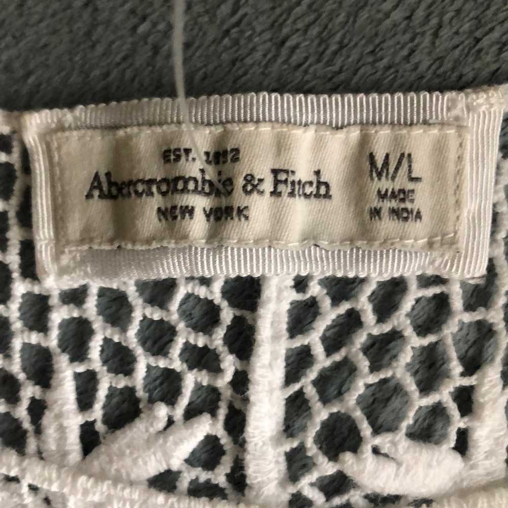 Abercrombie and Fitch vintage lace box top - image 2