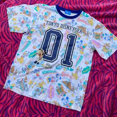 Disney Tokyo Resort Aladdin print hot tee EUC size smal