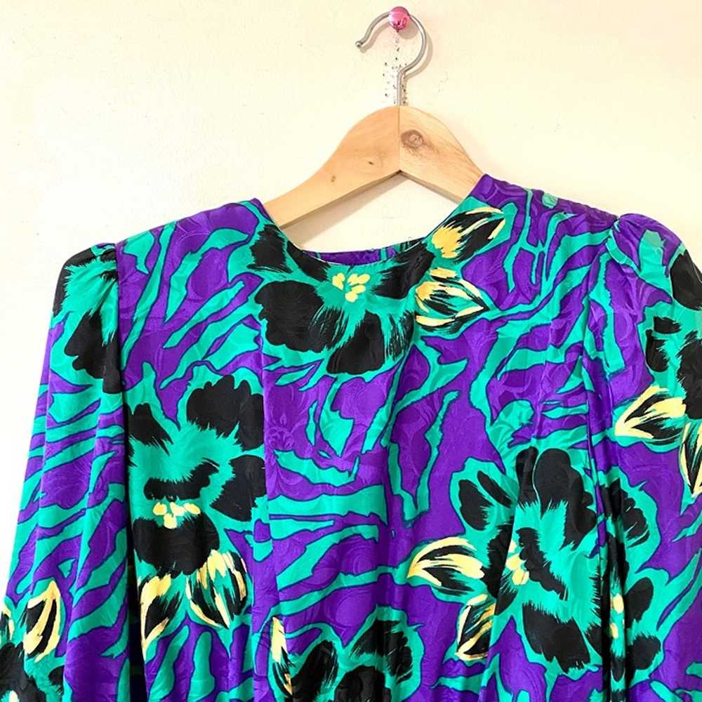 Vintage 80s blouse silk long sleeve shirt peplum … - image 2