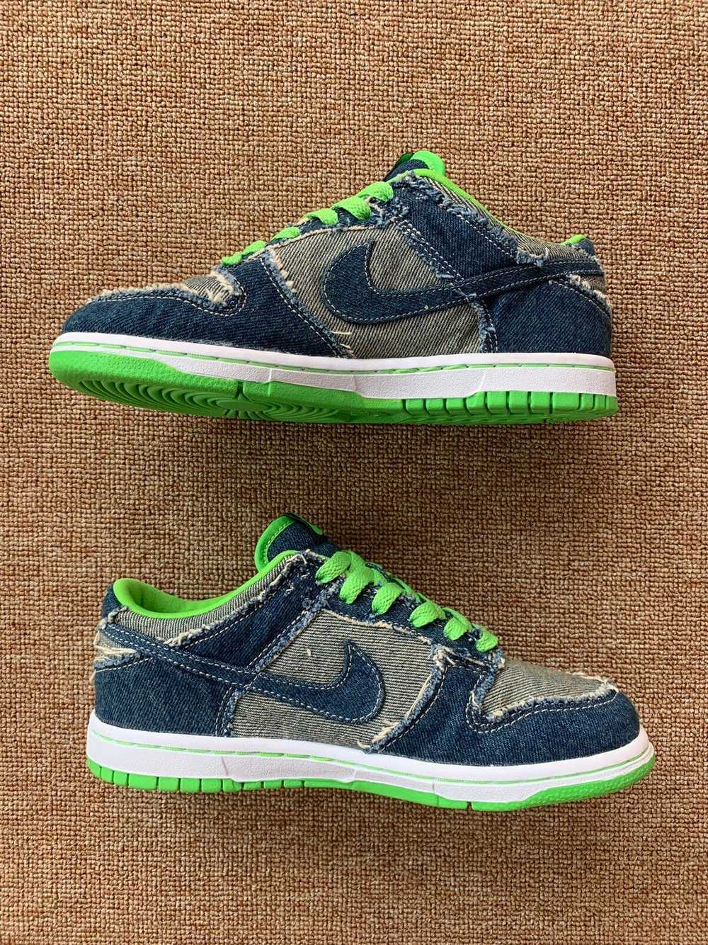 Nike RARE! Nike Dunk Low GS Hulk Denim Vintage De… - image 4