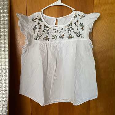 VTG Delicate Floral Embroidery Blouse