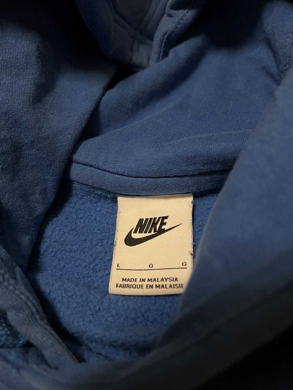 Nike Nike UCLA Hoodie size Large - image 4