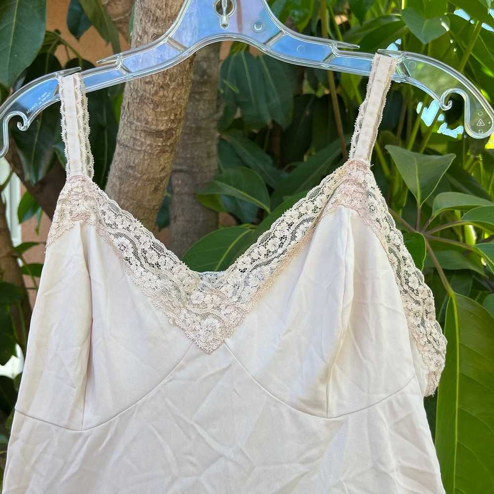 Vintage Vassarette Cream slip top with lace detai… - image 2