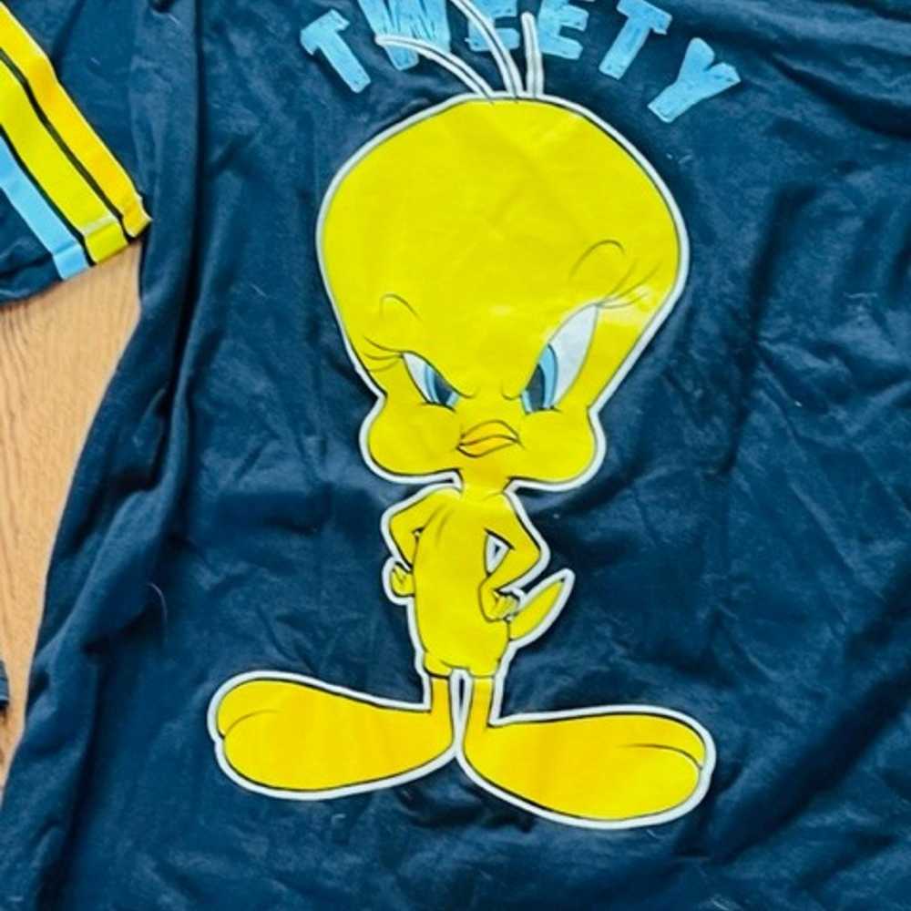 Tweety Bird T-Shirt Looney Tunes vtg Long Sleeve … - image 3