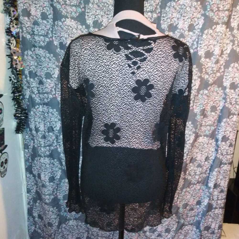 Vintage Fishnet Daisy Top - image 2