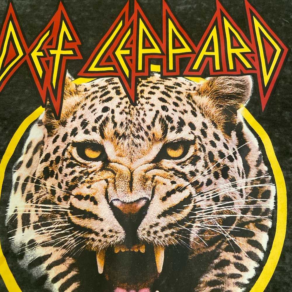 def leppard shirt Adrenalized Tour Large - image 2