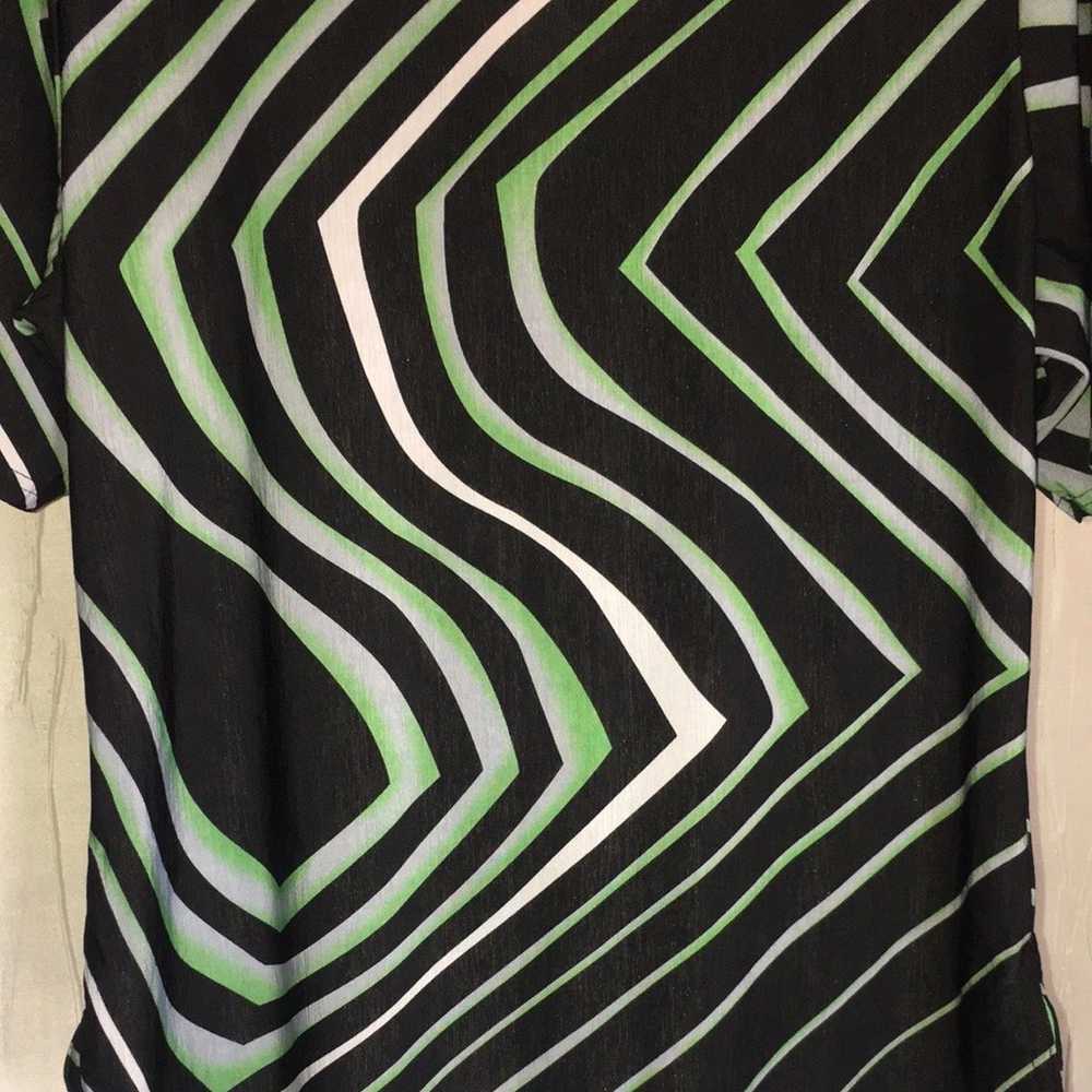 Jamie Sadock Printed Golf Shirt Black Green White… - image 10