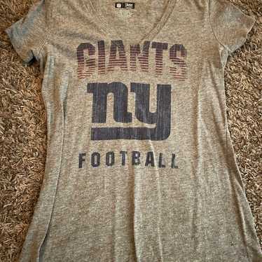 Womens nike new york giants preowned euc shirt, s… - image 1