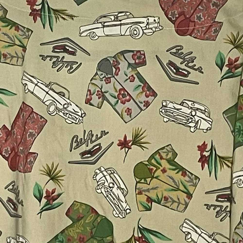 NWOT Scrub Construction hand made scrub top novel… - image 5