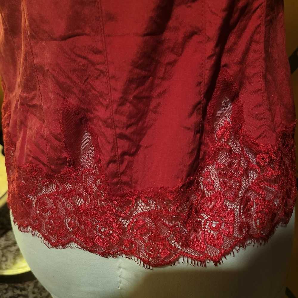 Red silk satin and lace xs BEBE camisole - image 7