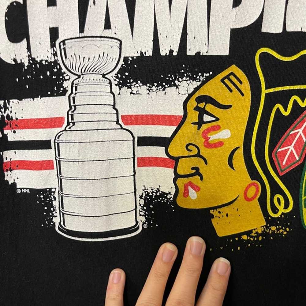 Reebok 2013 Blackhawks Stanley Cup Champion T-Shi… - image 6