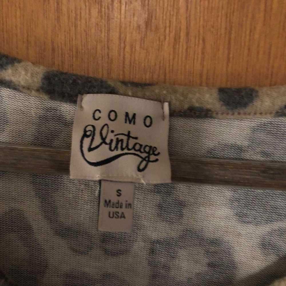 Como Vintage Fleece Like Leopard Top Size Small - image 3