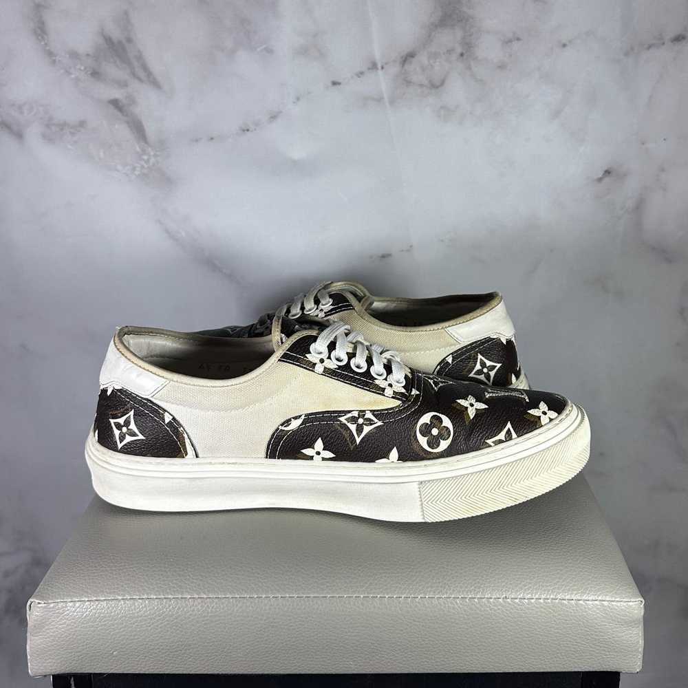 Louis Vuitton Brown/White Monogram Ollie Low - image 10