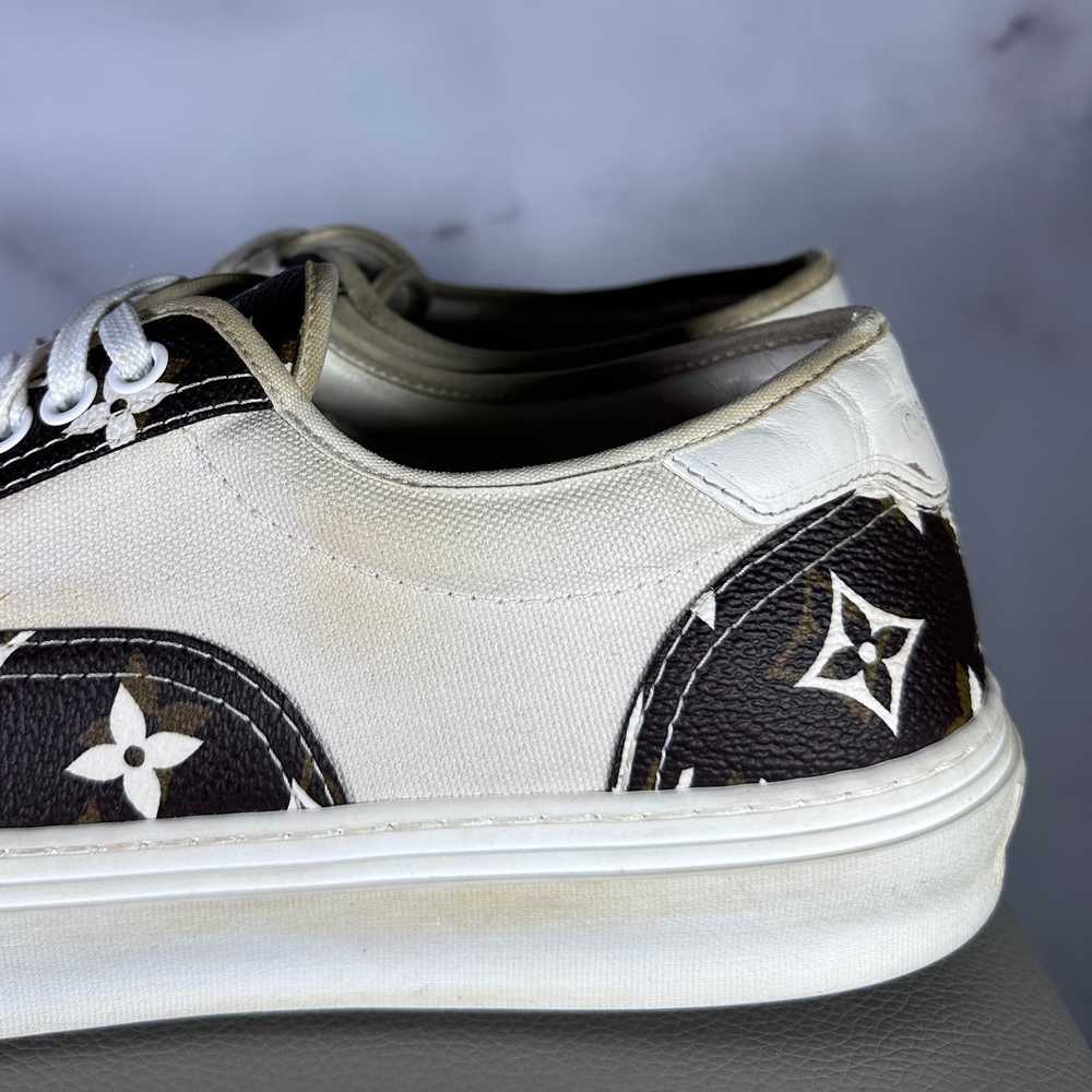 Louis Vuitton Brown/White Monogram Ollie Low - image 3